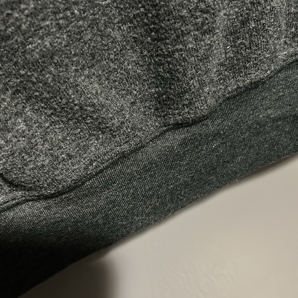 Revolve Wildfox Y2K style graphic crewneck sweatshirt 🌞 - Picture 3 of 11